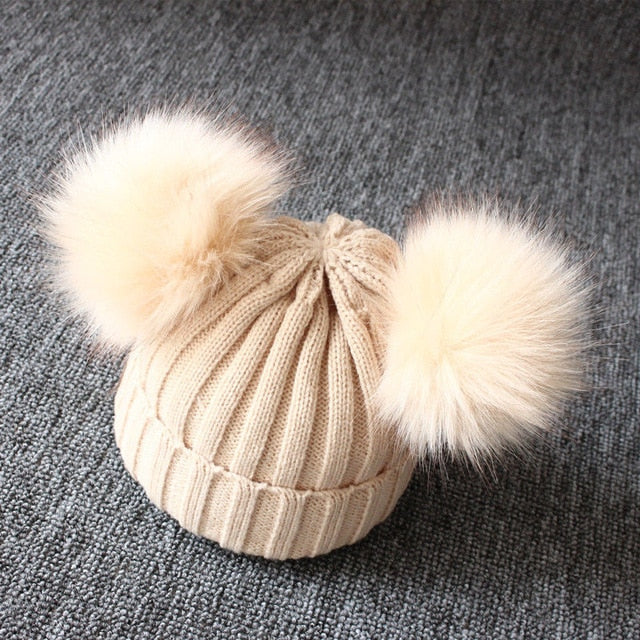 Pom Pom Knit Hat