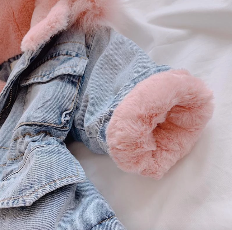 Jean jacket with pink 2025 fur hood