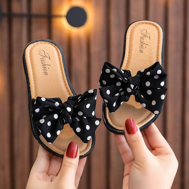 Knotted outlet bow sandals